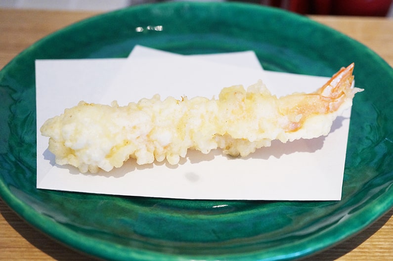 【天ぷらてる】1品ずつ揚げたてを楽しめる鳥居松町の天ぷら専門店