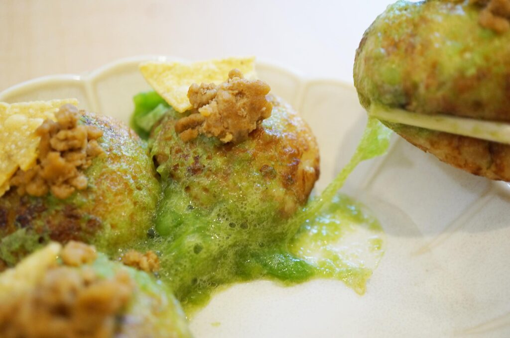 たころんCafeのさぼてんたこ焼き