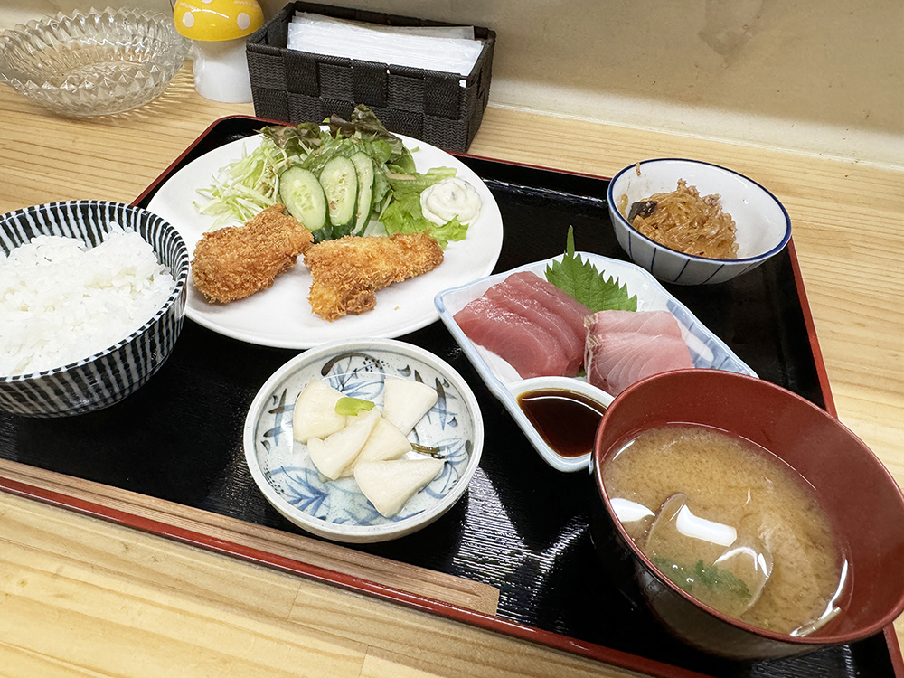 海鮮が美味しい「お食事処 大ちゃん」のランチを紹介。和食の料理人の大将が作るご飯は絶品です。