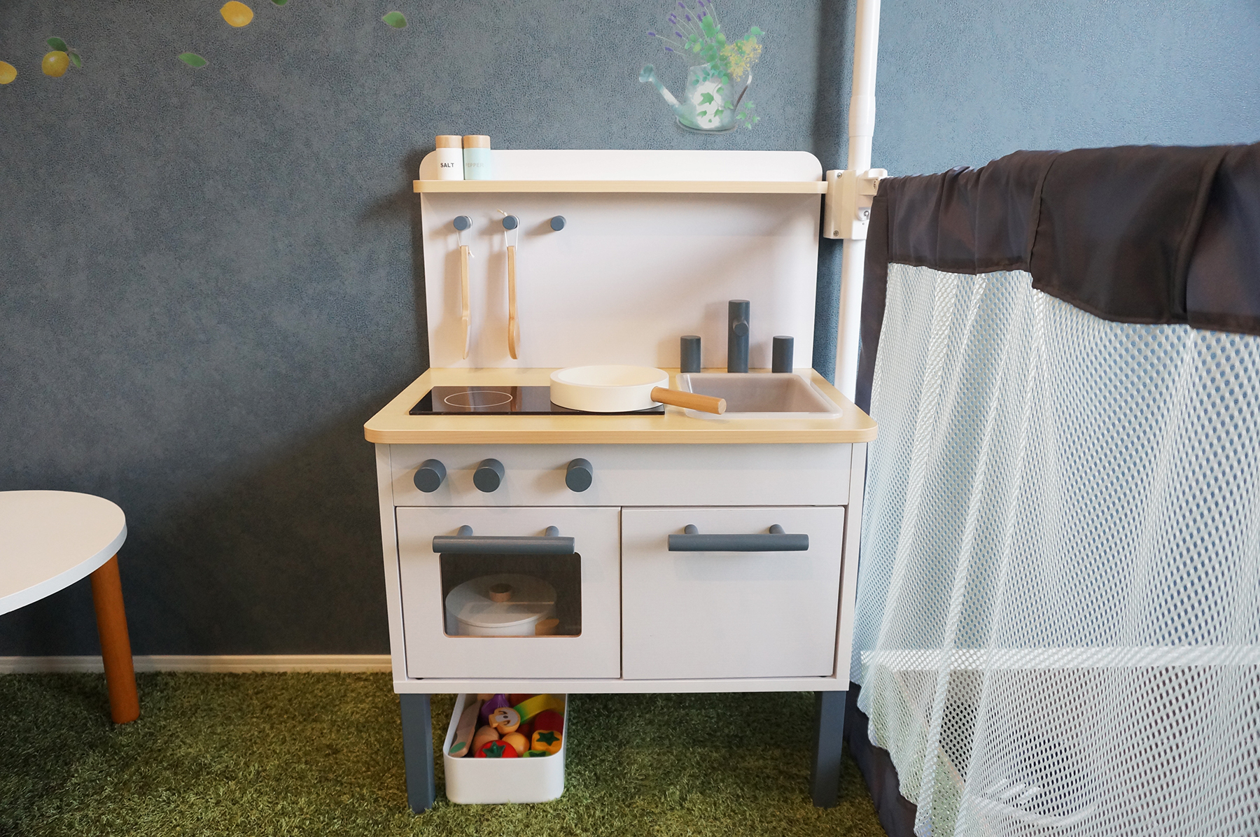 おしゃれな知育玩具がたくさん!子供もママも嬉しいレンタルスペース「more&more」