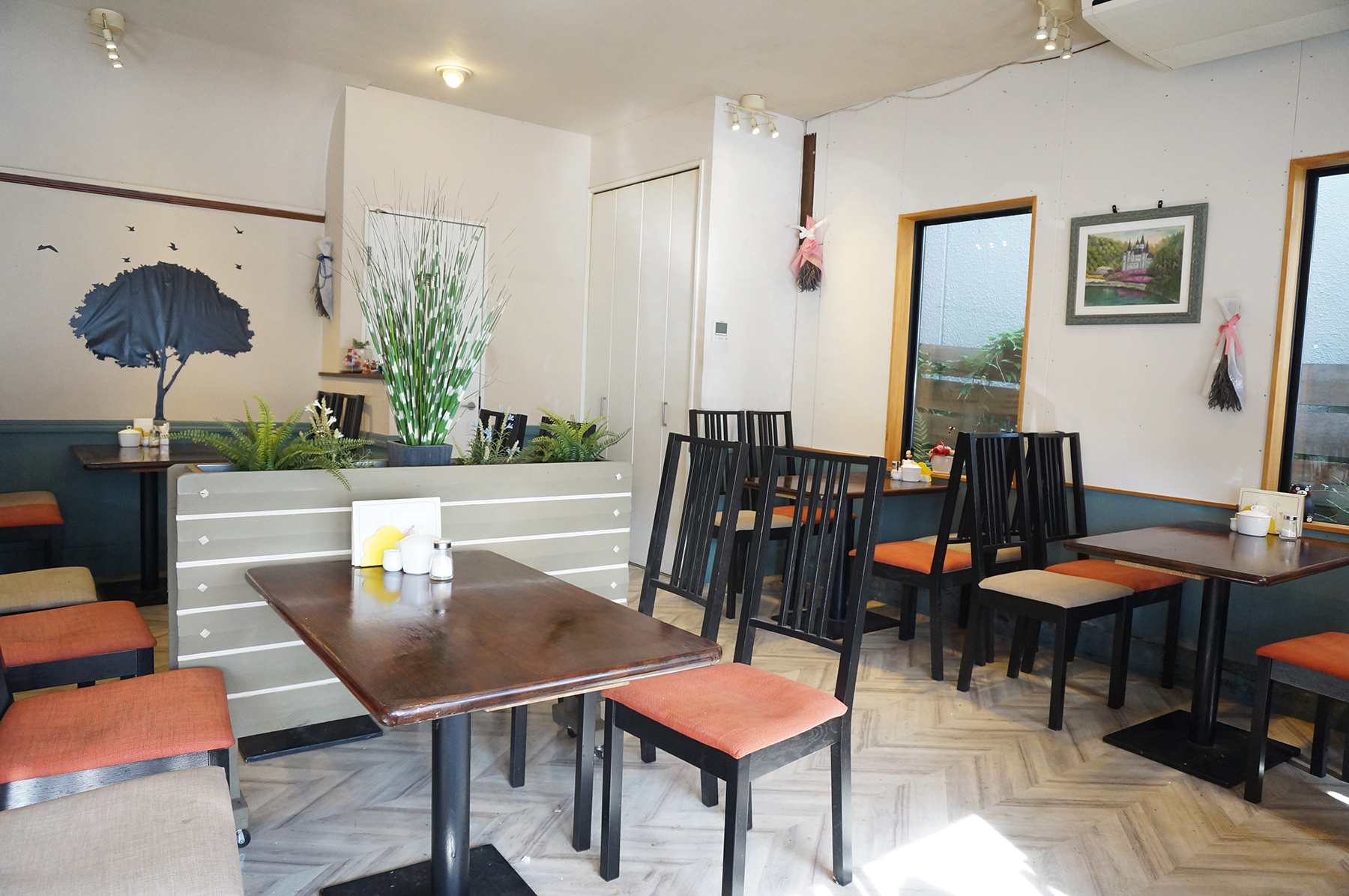 自家焙煎珈琲に豪華なモーニングが付いて400円!珈琲ミチルを紹介。地域で愛されるお店です。