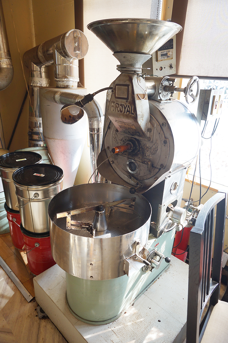 自家焙煎珈琲に豪華なモーニングが付いて400円!珈琲ミチルを紹介。地域で愛されるお店です。