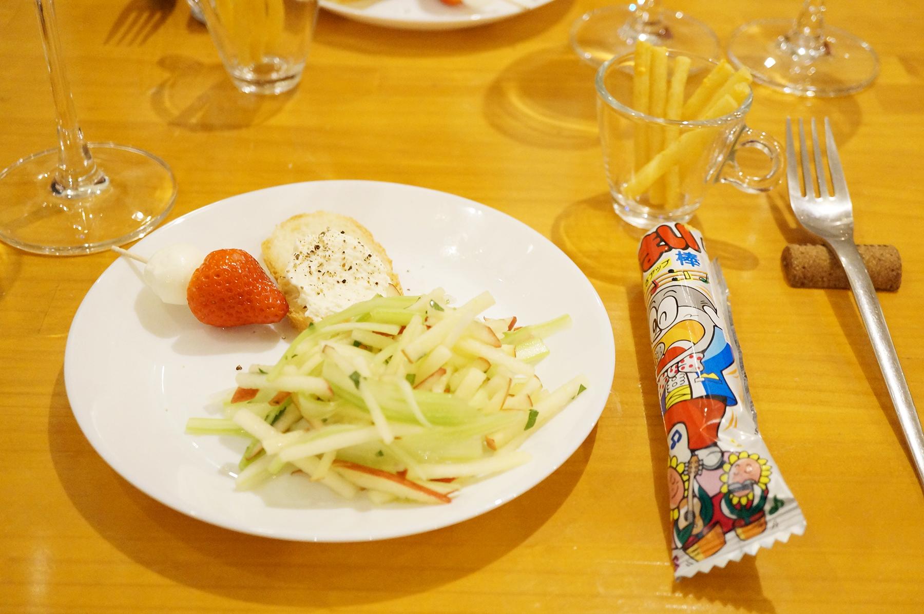 イタリアンバルsalute（サルーテ）の「美味しいチーズとワインの会」へ。飲み放題＆チーズ料理が最高でした。