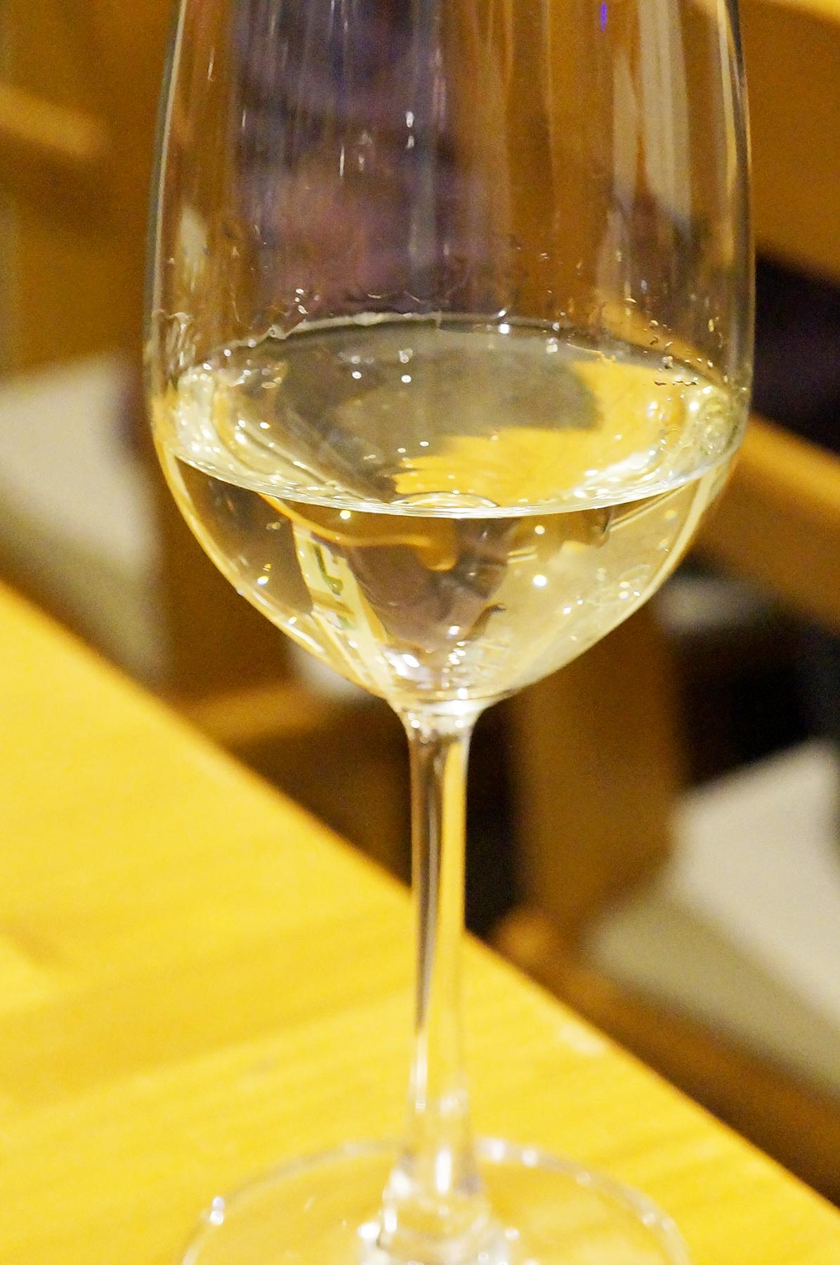 イタリアンバルsalute（サルーテ）の「美味しいチーズとワインの会」へ。飲み放題＆チーズ料理が最高でした。