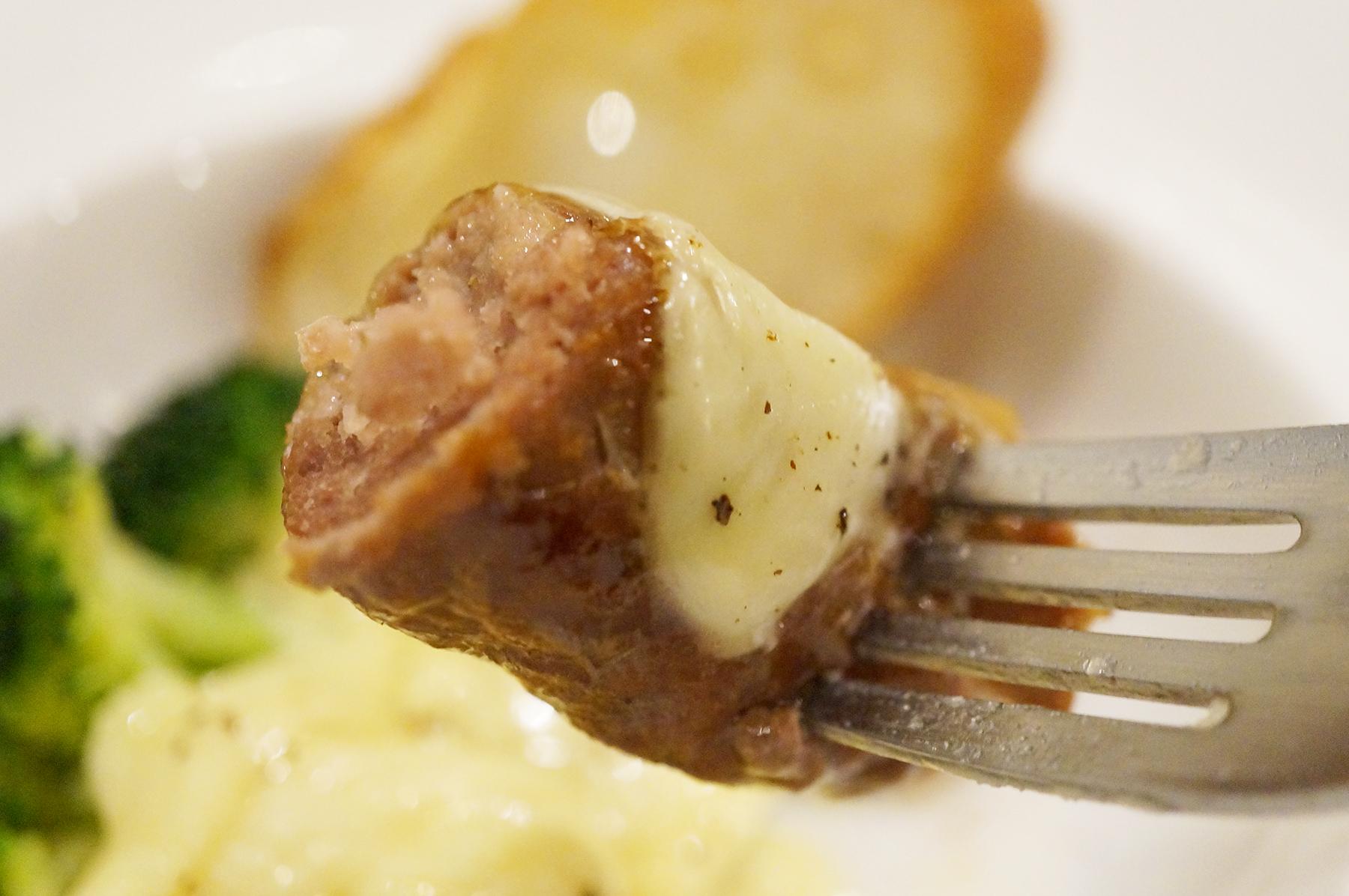 イタリアンバルsalute（サルーテ）の「美味しいチーズとワインの会」へ。飲み放題＆チーズ料理が最高でした。