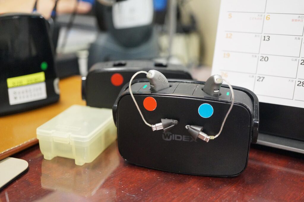 補聴器の相談なら「キクチメガネ高蔵寺店」チェックから体験、購入まで安心してお任せ出来ます