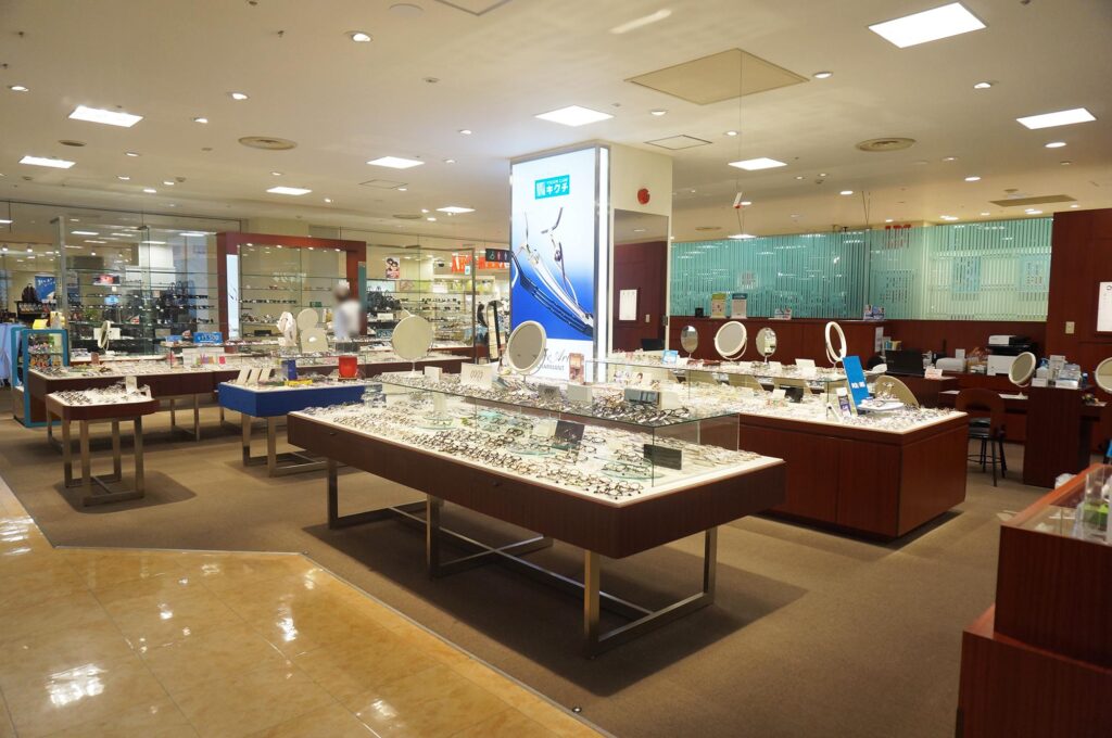 補聴器の相談なら「キクチメガネ高蔵寺店」チェックから体験、購入まで安心してお任せ出来ます