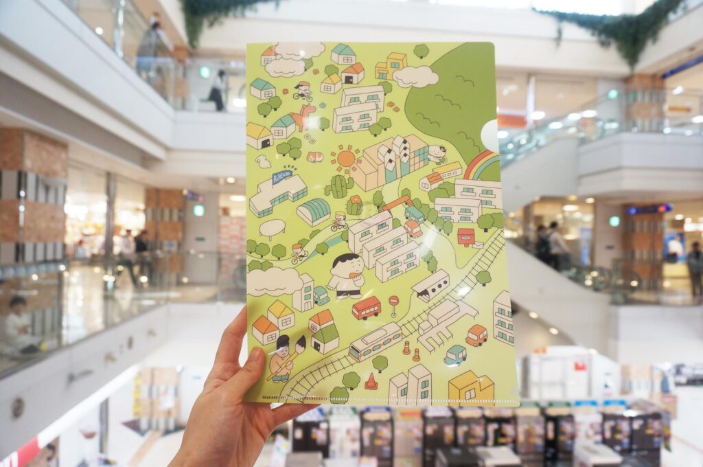 可愛くて素敵なイラストの世界。イラカアヅコさんの作品展「サンマルシェでしりとり展」へ。