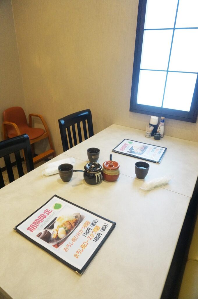 サンマルシェのとんかつ桂