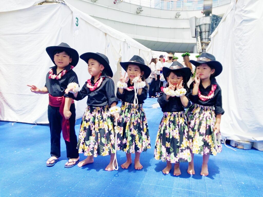 フラダンス教室「ハーラウ オ マヒナ」を紹介。初心者から経験者の学び直しにも。