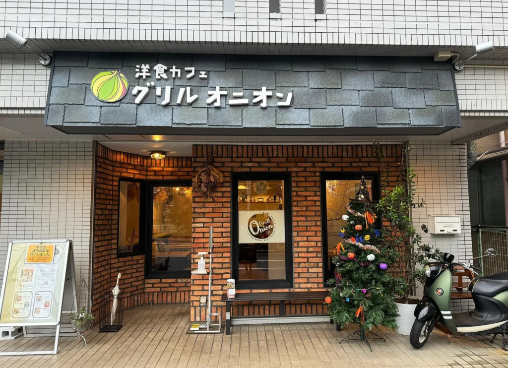 多彩なアイディアで「魅せる店舗づくり」を手掛ける。店舗デザイナー、西尾美春さんを紹介。