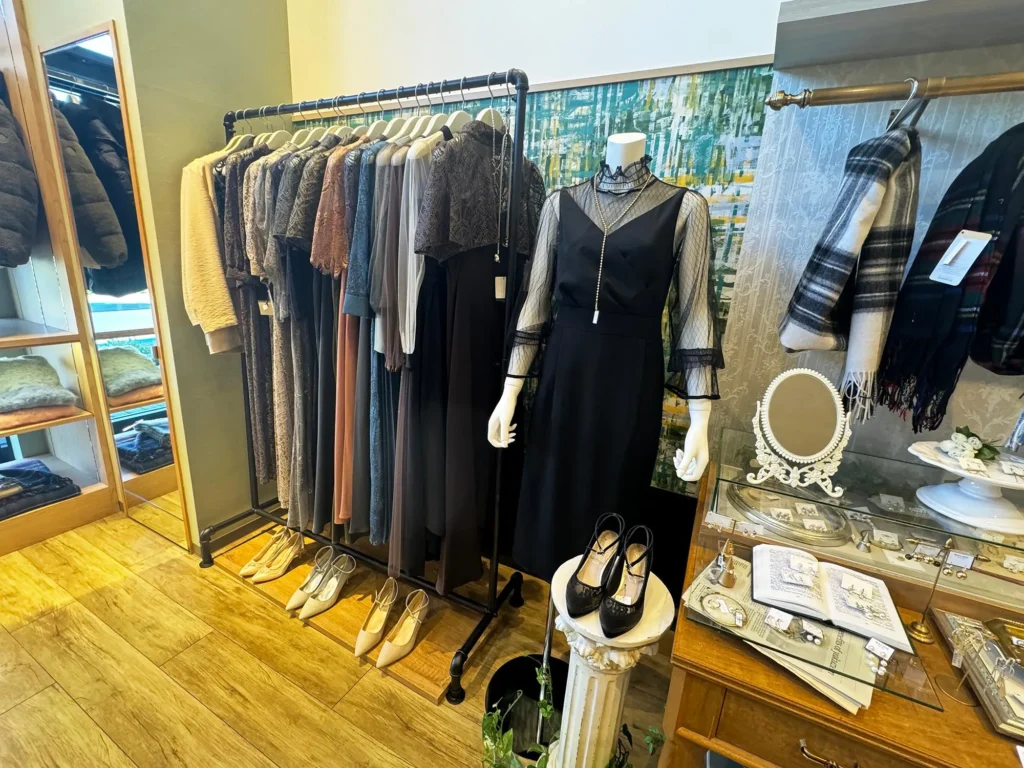 レディースカジュアルからオーダースーツまで揃う素敵なセレクトショップ「Alcott」