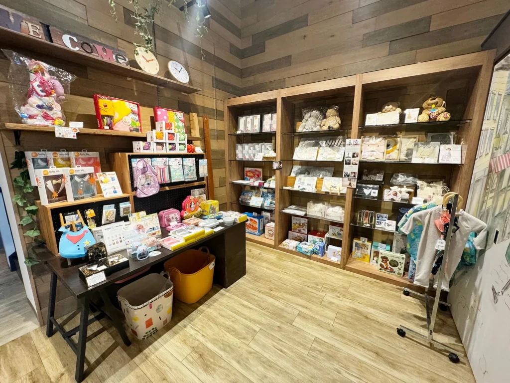 レディースカジュアルからオーダースーツまで揃う素敵なセレクトショップ「Alcott」