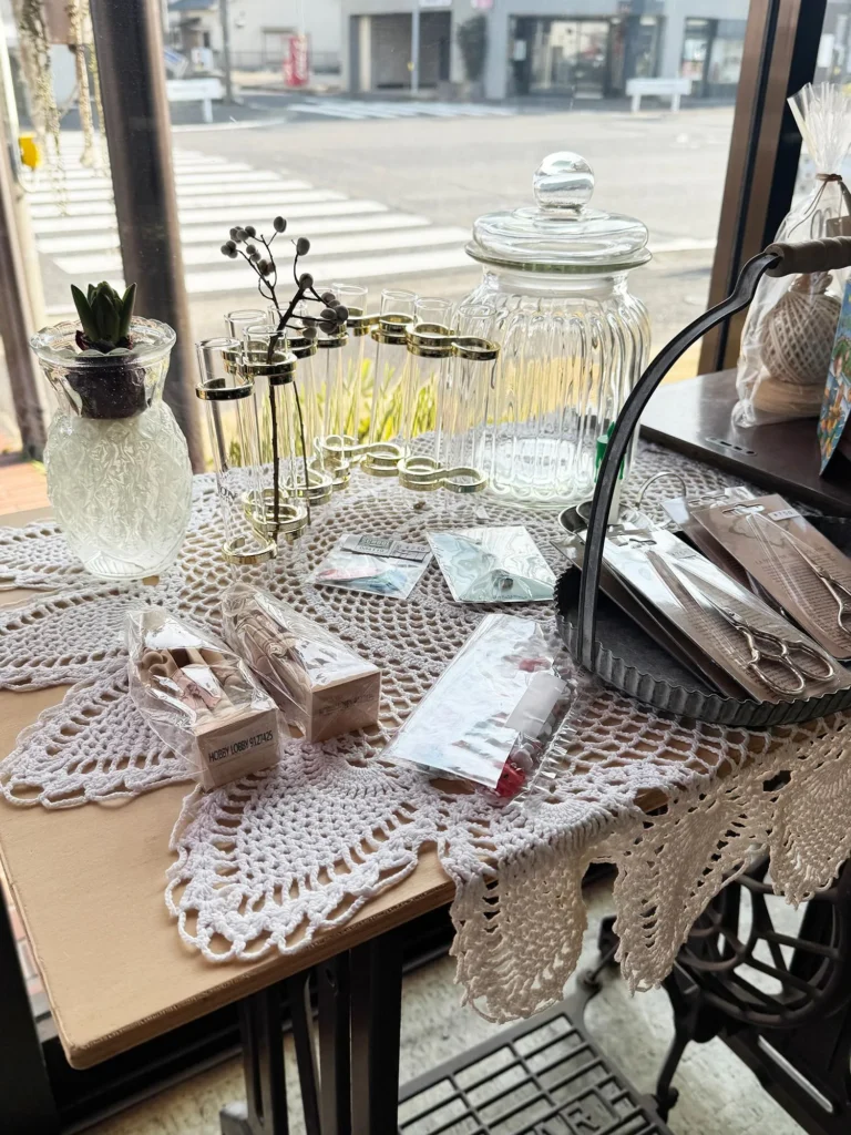 雑貨好きなら是非行ってみて。古道具とハンドメイド雑貨の素敵なお店「藤そう」