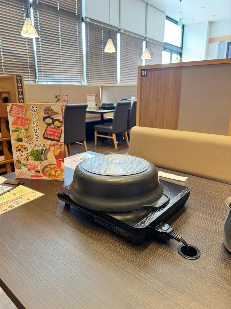 平日のランチは時間無制限!しゃぶ葉イーアス春日井店を紹介。クレープも食べ放題です。